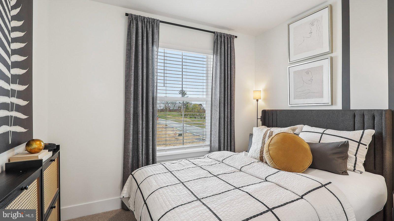 172 Munsee Circle Winchester, VA 22602 - Photo 20 of 21 a bedroom with a bed and a window