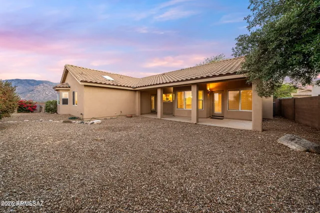 $550,000 | 1645 East Ganymede Drive, Tucson, AZ 85737