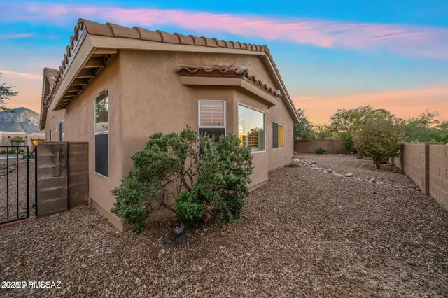 $525,000 | 1645 East Ganymede Drive, Tucson, AZ 85737