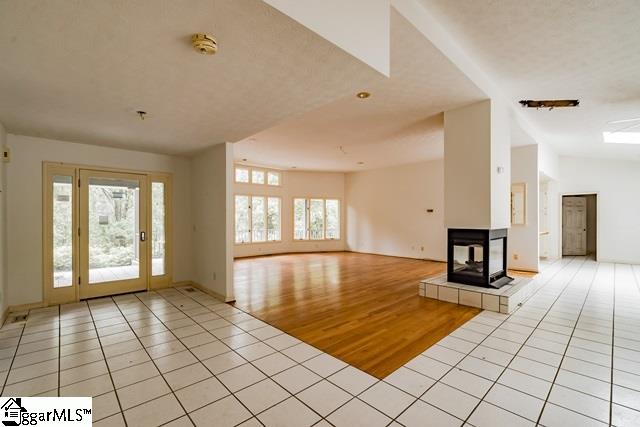 4015 State Park Road Greenville, SC 29609 - Photo 4 of 21