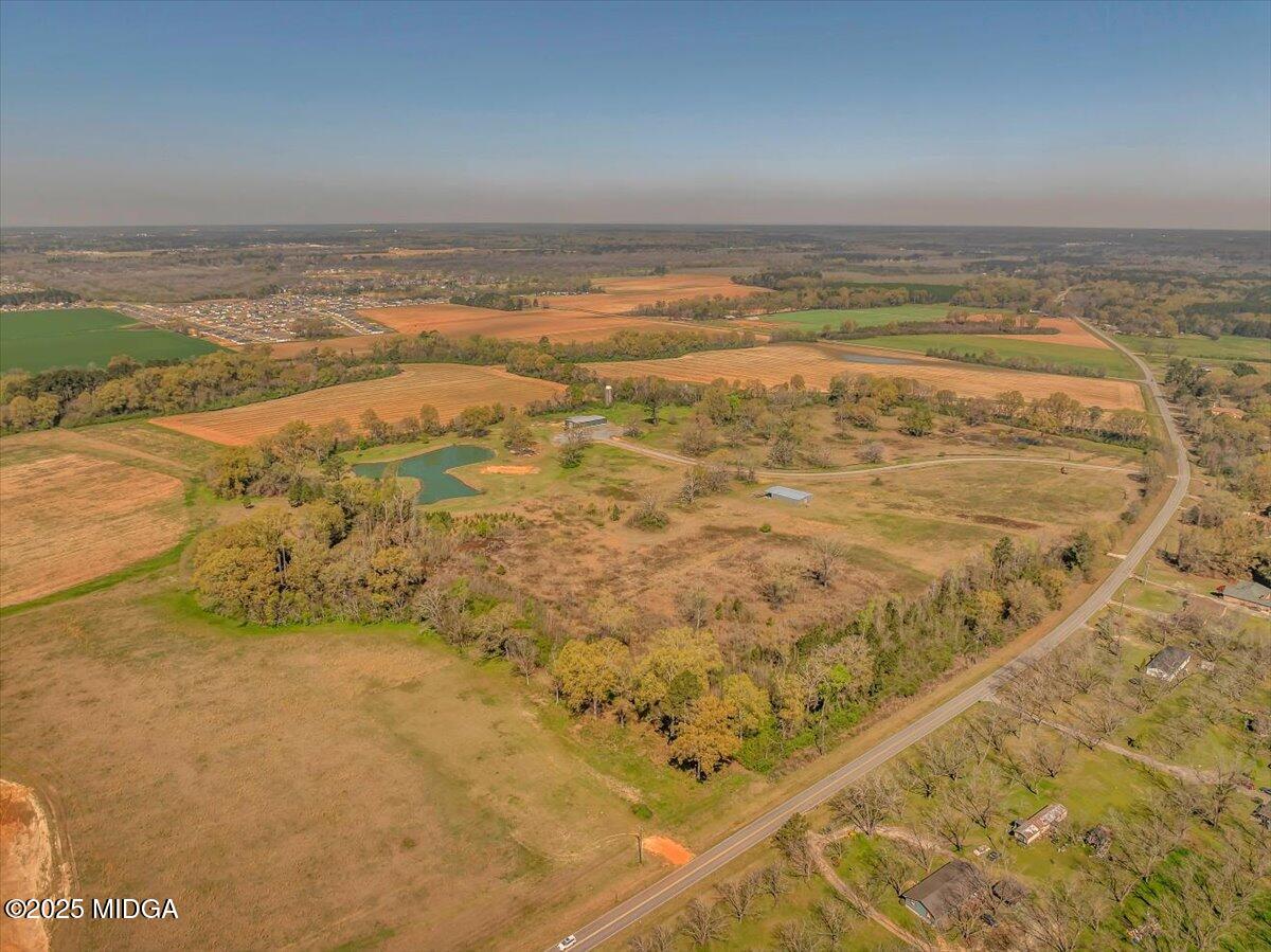 405 Arena Road Perry, GA 31069 - Photo 12 of 31 a view of an ocean