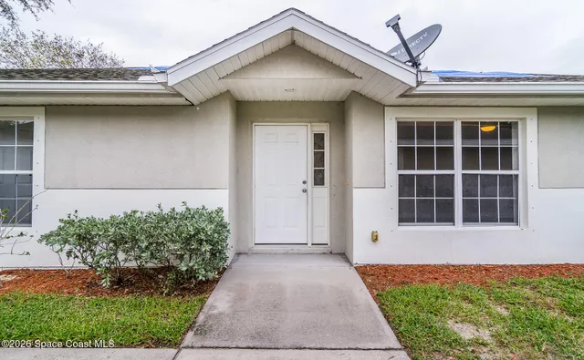 $1,950 | 3473 Horse Creek Circle, Melbourne, FL 32935