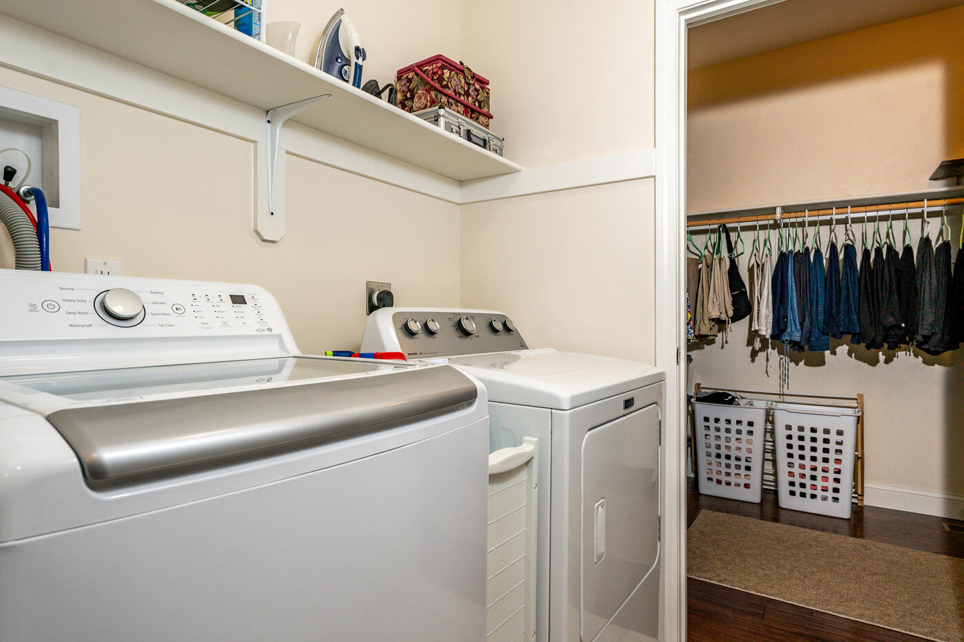 36 Southport Drive Mashpee, MA 02649 - Photo 16 of 21 a utility room with dryer and washer