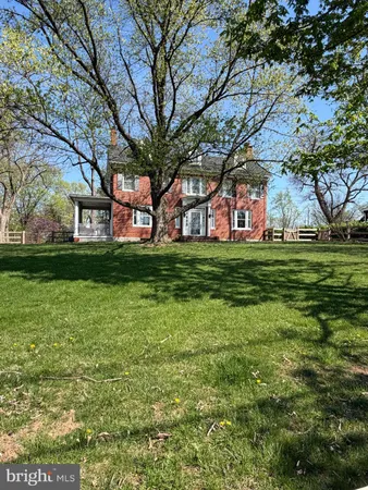 $625,000 | 4737 Valley Pike, Stephens City, VA 22655