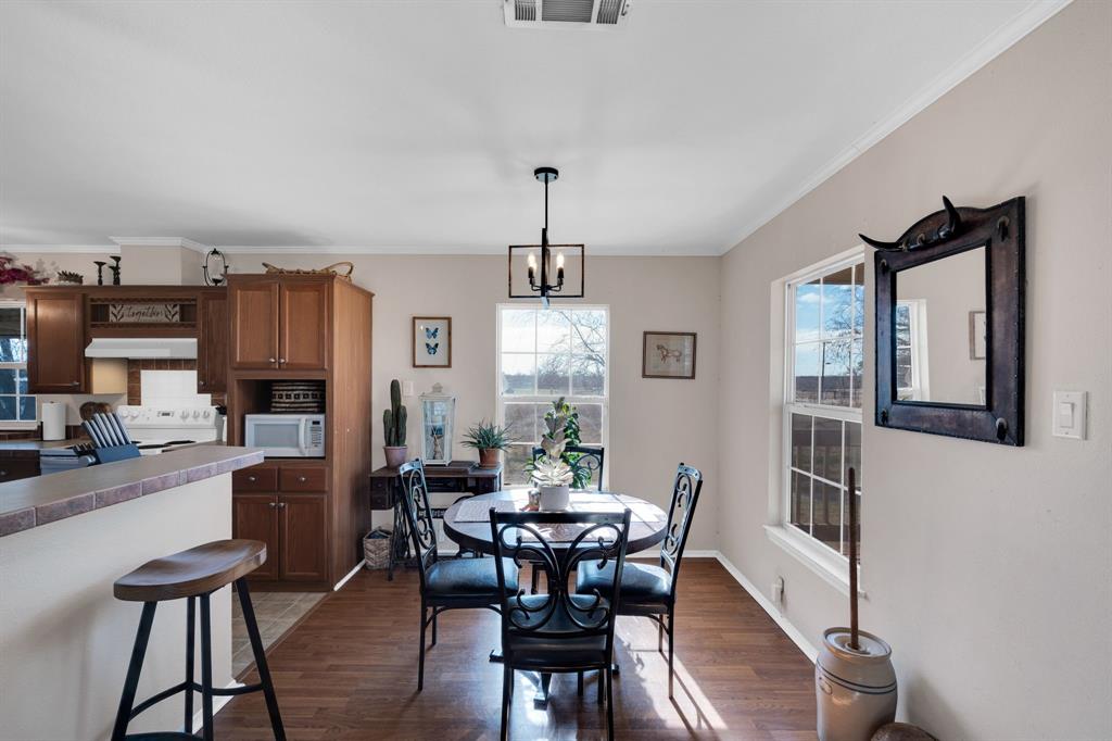 8103 County Road 409 Grandview, TX 76050 - Photo 10 of 35