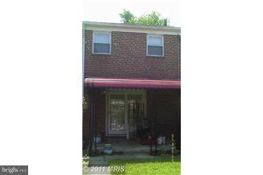 600 Markham Road Baltimore, MD 21229 - Photo 7 of 9 Exterior (Rear)
