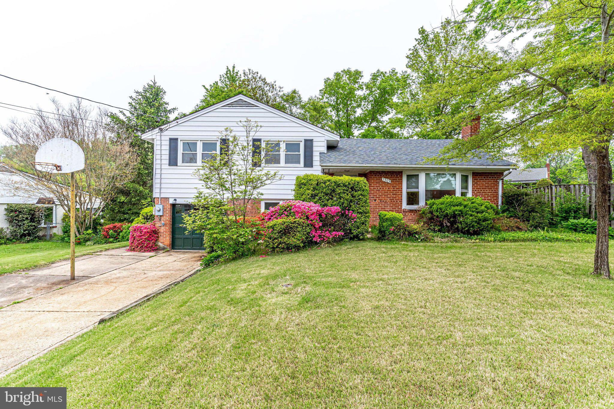 7309 Bath Street Springfield, VA 22150 - Photo 2 of 75 Exterior Front