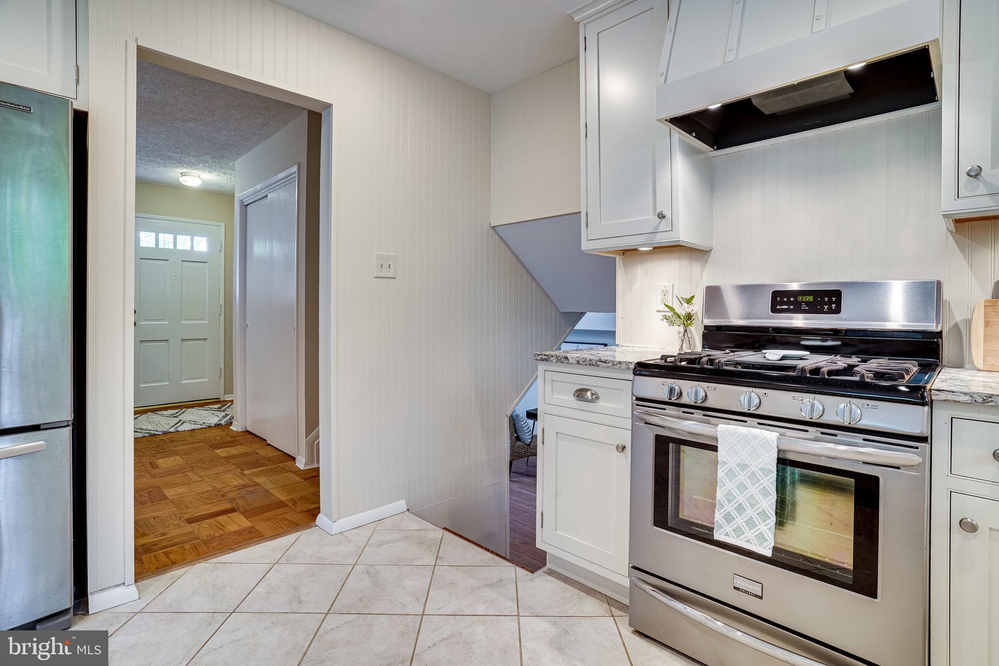 7309 Bath Street Springfield, VA 22150 - Photo 26 of 75 Kitchen