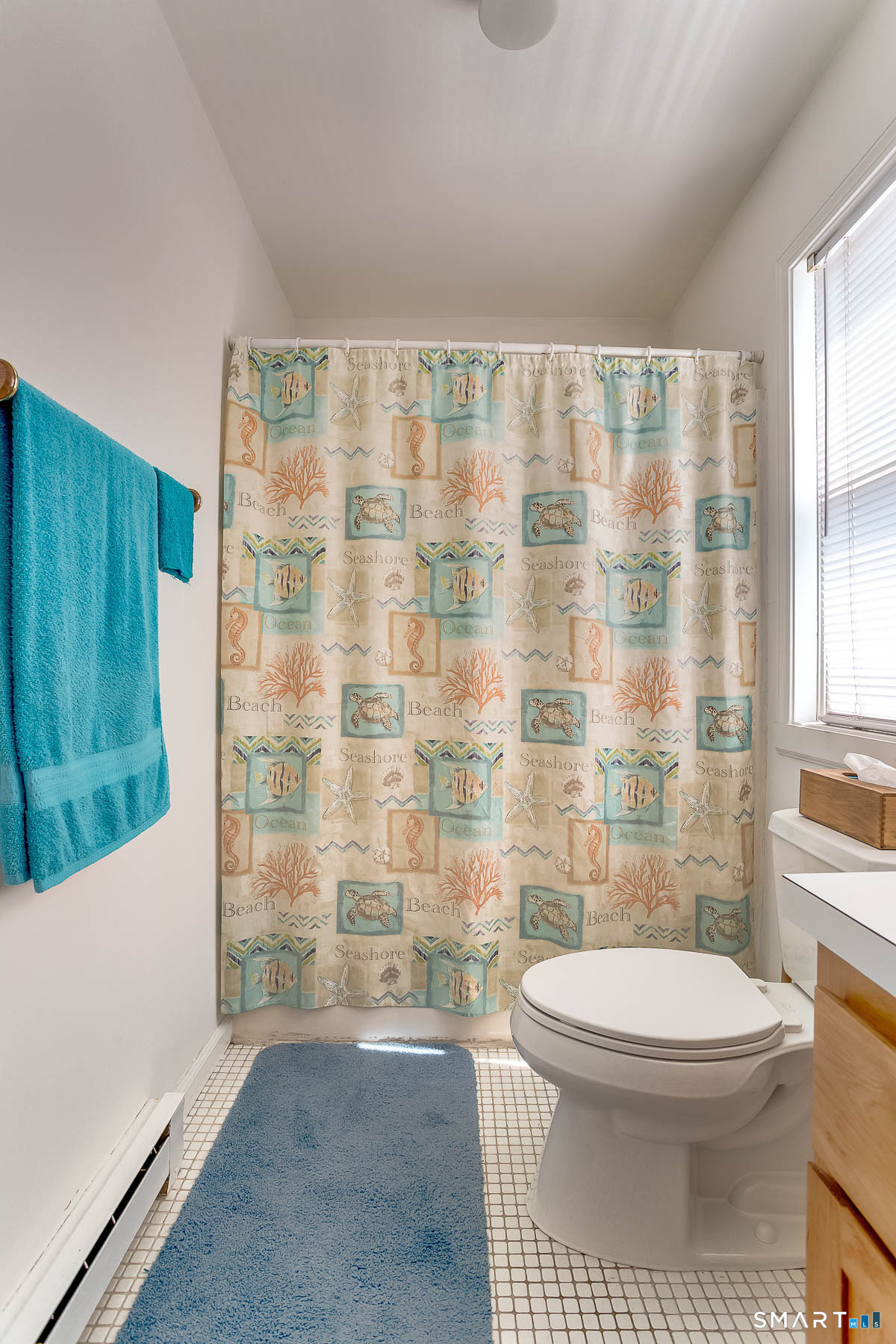 18 Atlantic Avenue Groton, CT 06340 - Photo 14 of 33