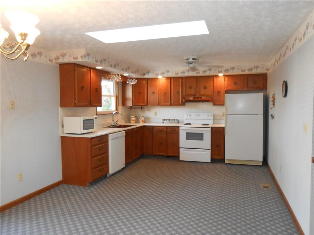 3412 Colonial Drive Springfield, OH 45504 - Photo 17 of 41