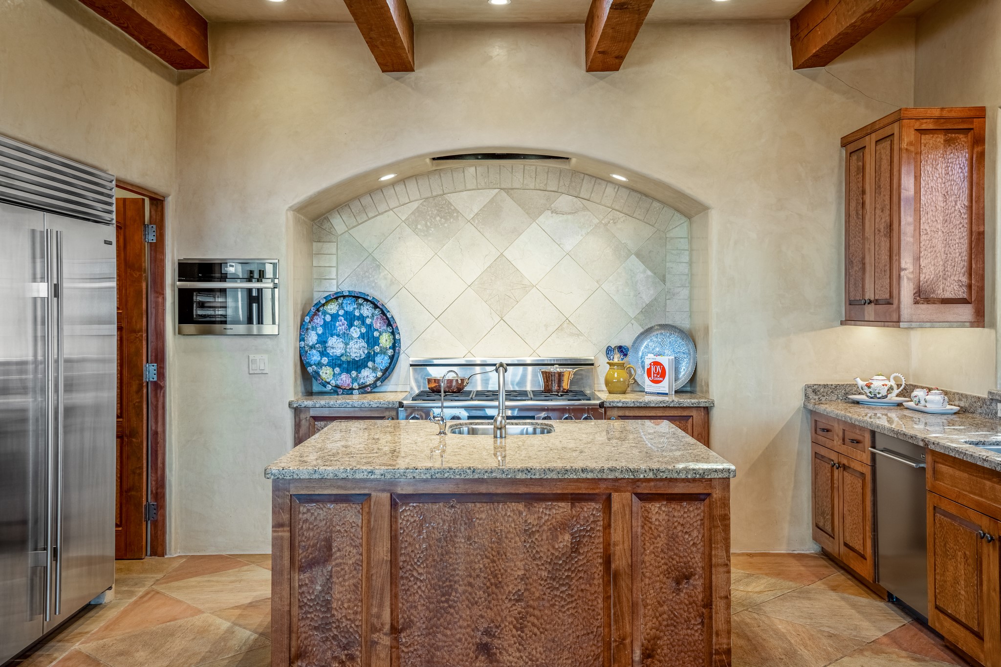 243 Double Arrow Road Santa Fe, NM 87505 - Photo 13 of 43 Gourmet kitchen