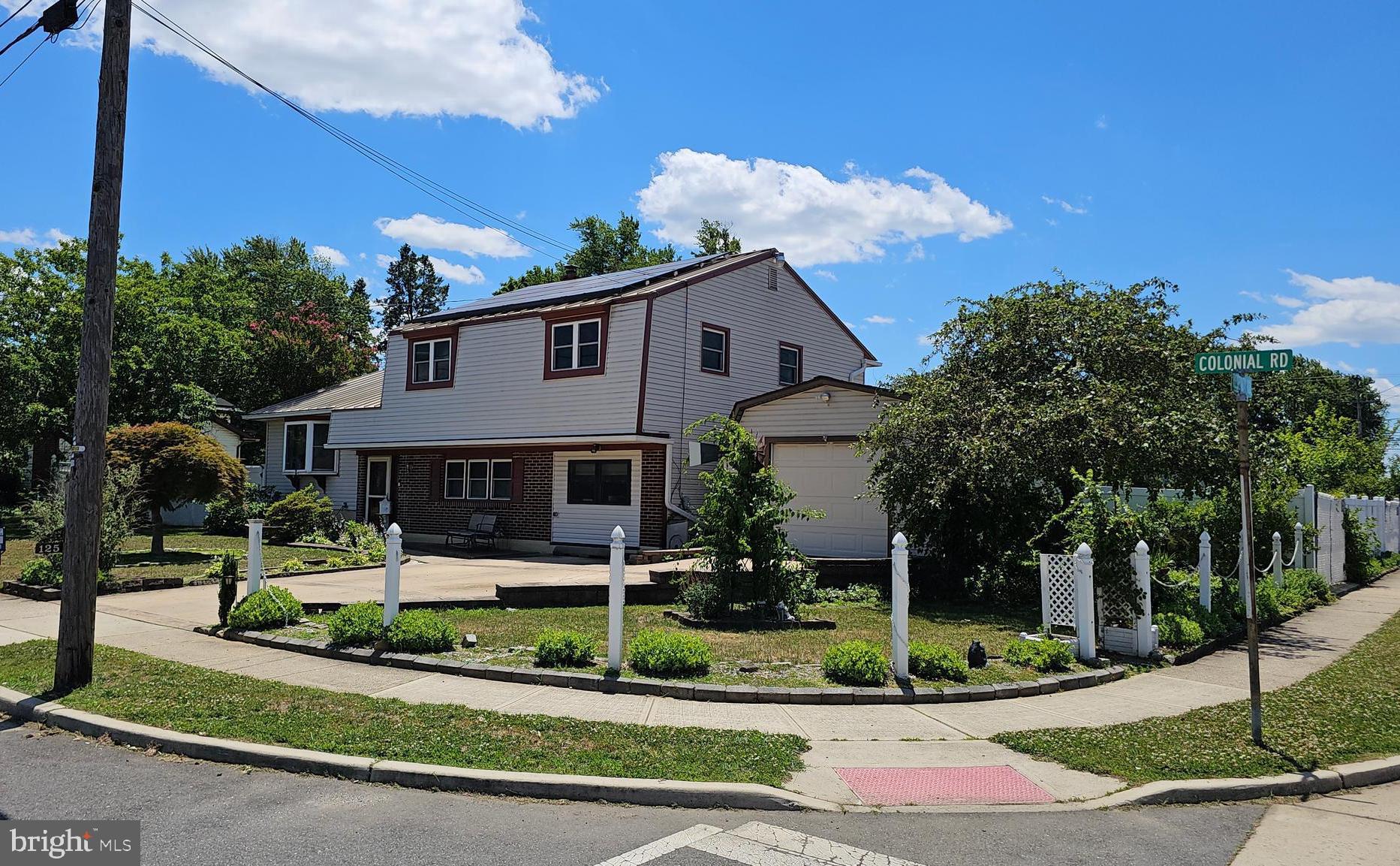 125 Colonial Road Edgewater Park, NJ 08010 - Photo 3 of 43 Exterior Front