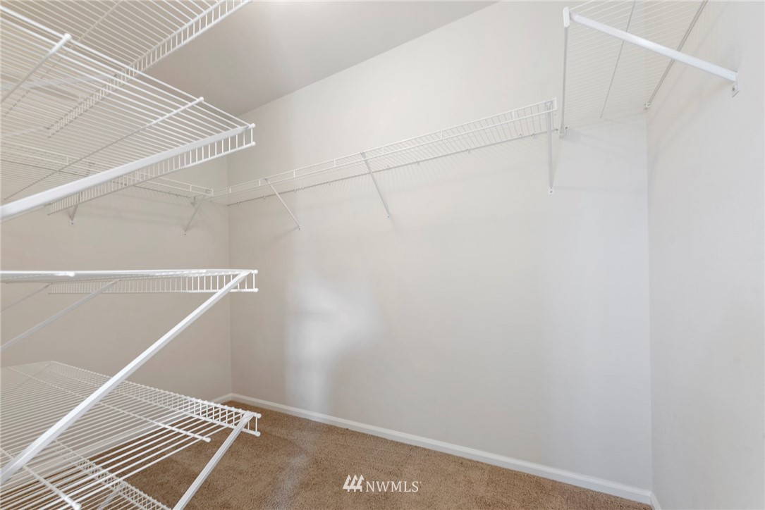 3910 177th Street Southeast Bothell, WA 98012 - Photo 15 of 27 a view of a room