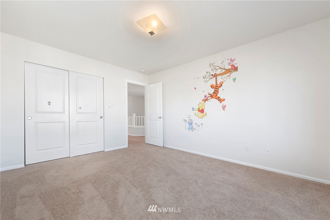 3910 177th Street Southeast Bothell, WA 98012 - Photo 18 of 27 a view of a livingroom with an empty space