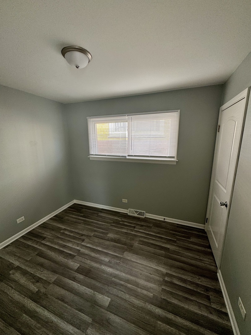 1102 West 111th Street Chicago, IL 60643 - Photo 6 of 25