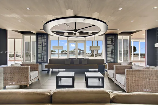 $5,300 | 1850 South Ocean Drive, Unit 1607, Hallandale Beach, FL 33009