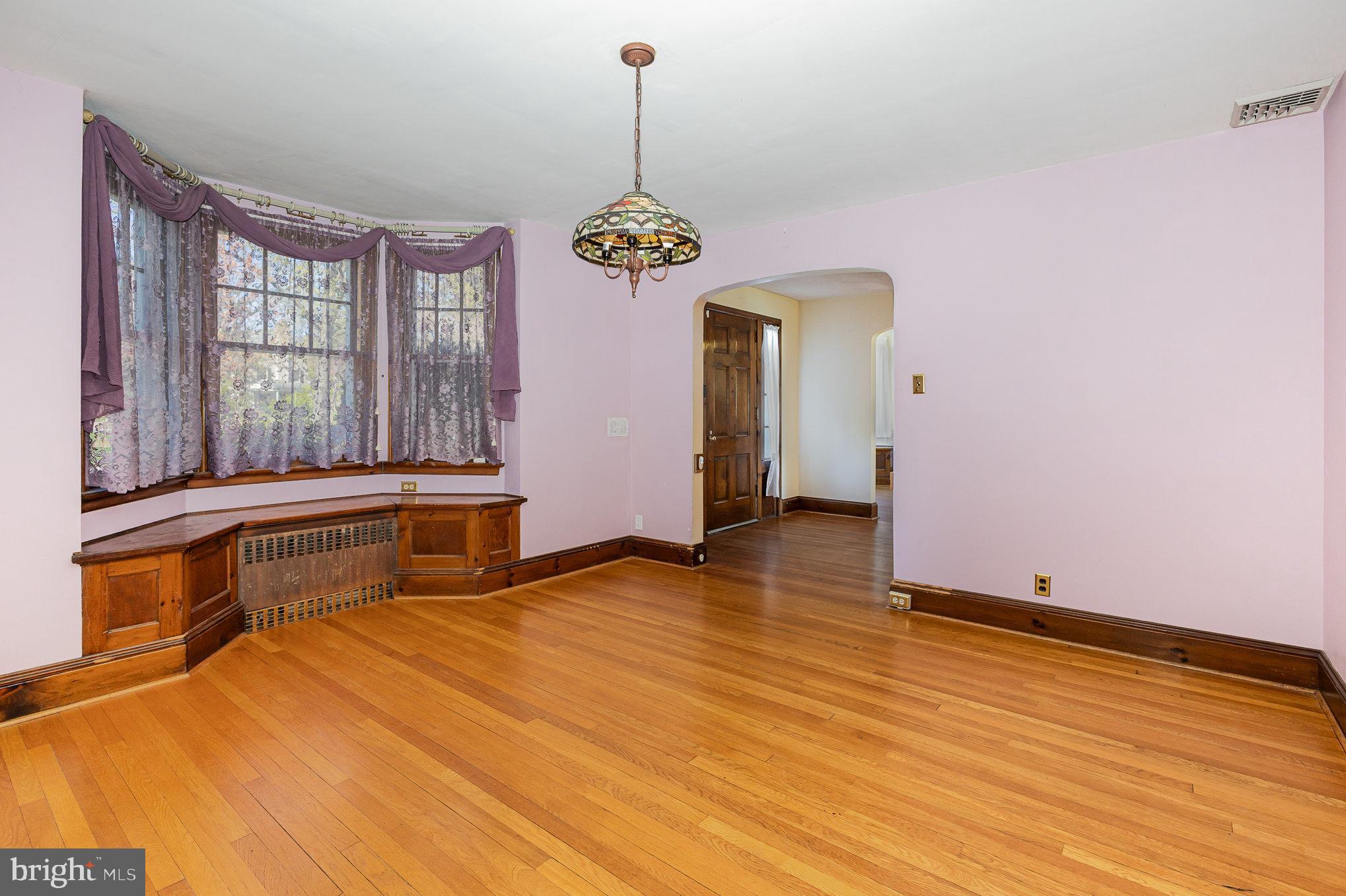 2315 Bellevue Road Harrisburg, PA 17104 - Photo 15 of 51 Gallery Image 15
