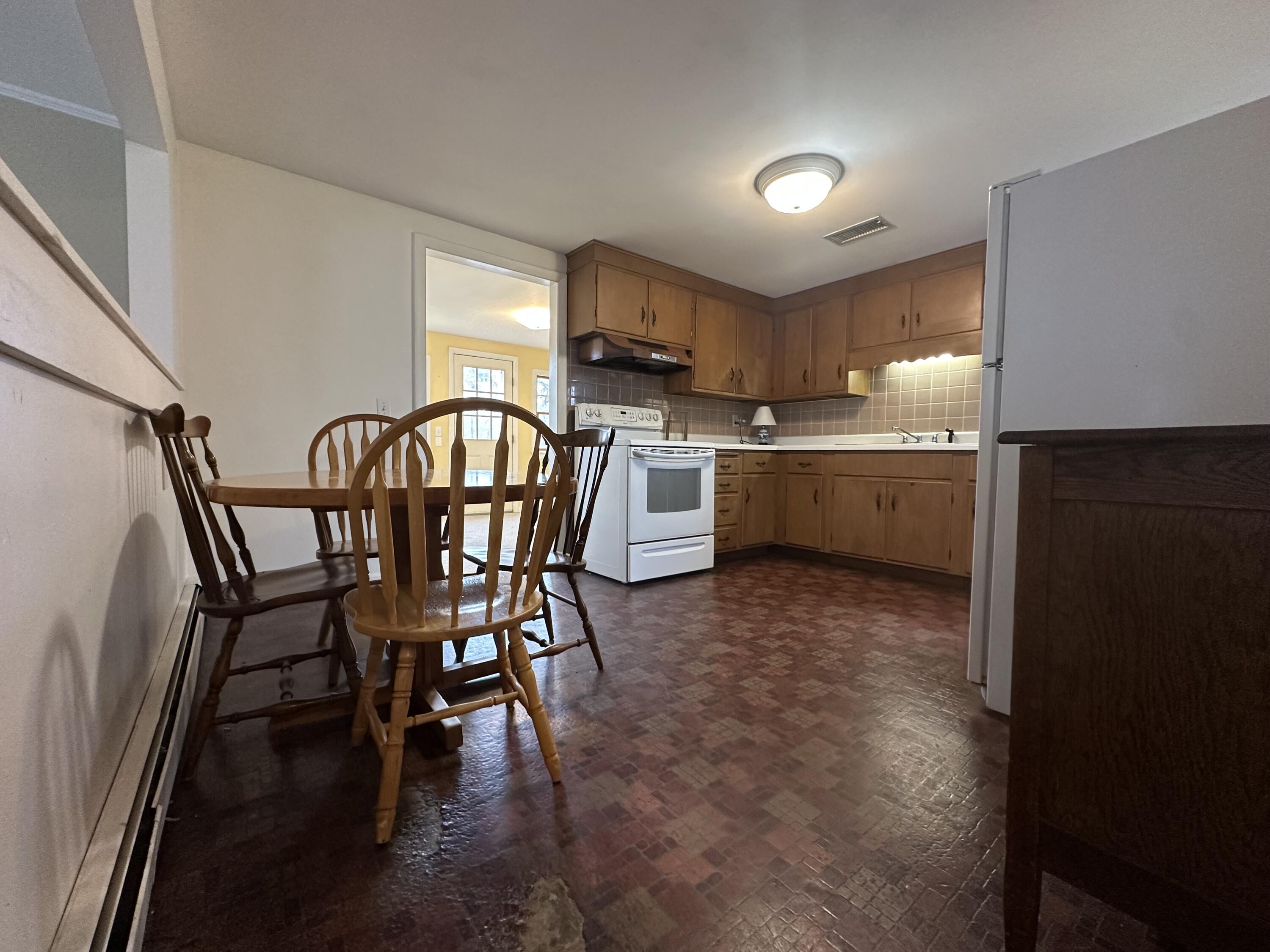 53 Pine Road West Dennis, MA 02670 - Photo 13 of 40 IMG_0234