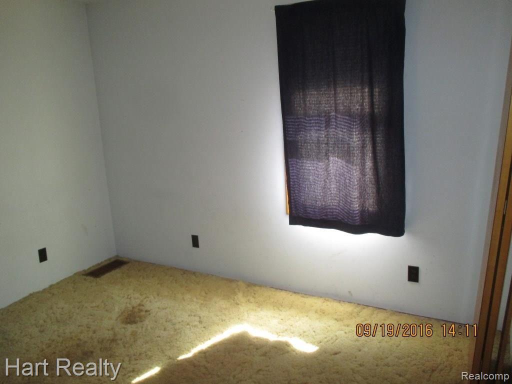 4797 Reynolds Road Marlette, MI 48453 - Photo 5 of 12 IMG_3904.JPG