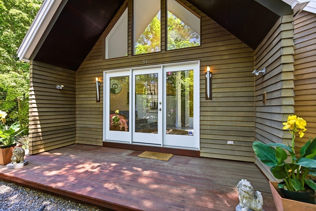 51 Deer Path, Unit 51 Hudson, MA 01749 - Photo 2 of 41