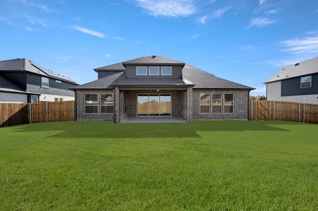 $645,512 | 1811 Fannin Drive, Cedar Hill, TX 75104