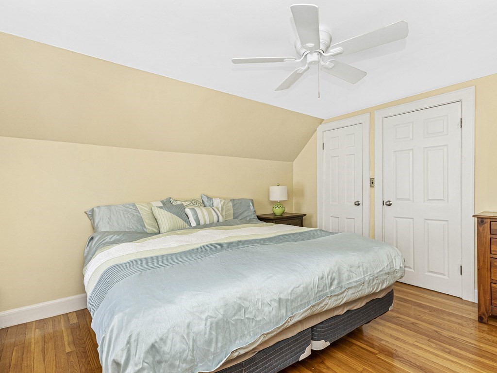 21 Harding Road Norwood, MA 02062 - Photo 19 of 27 Gallery Image 19
