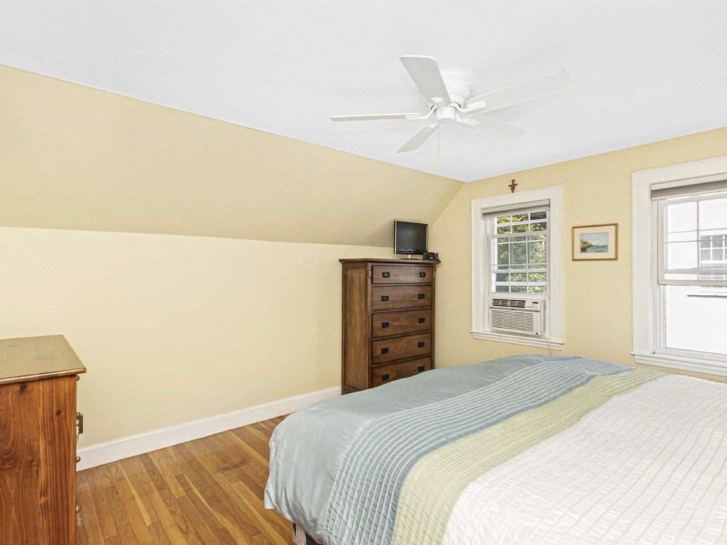 21 Harding Road Norwood, MA 02062 - Photo 21 of 27 Gallery Image 21