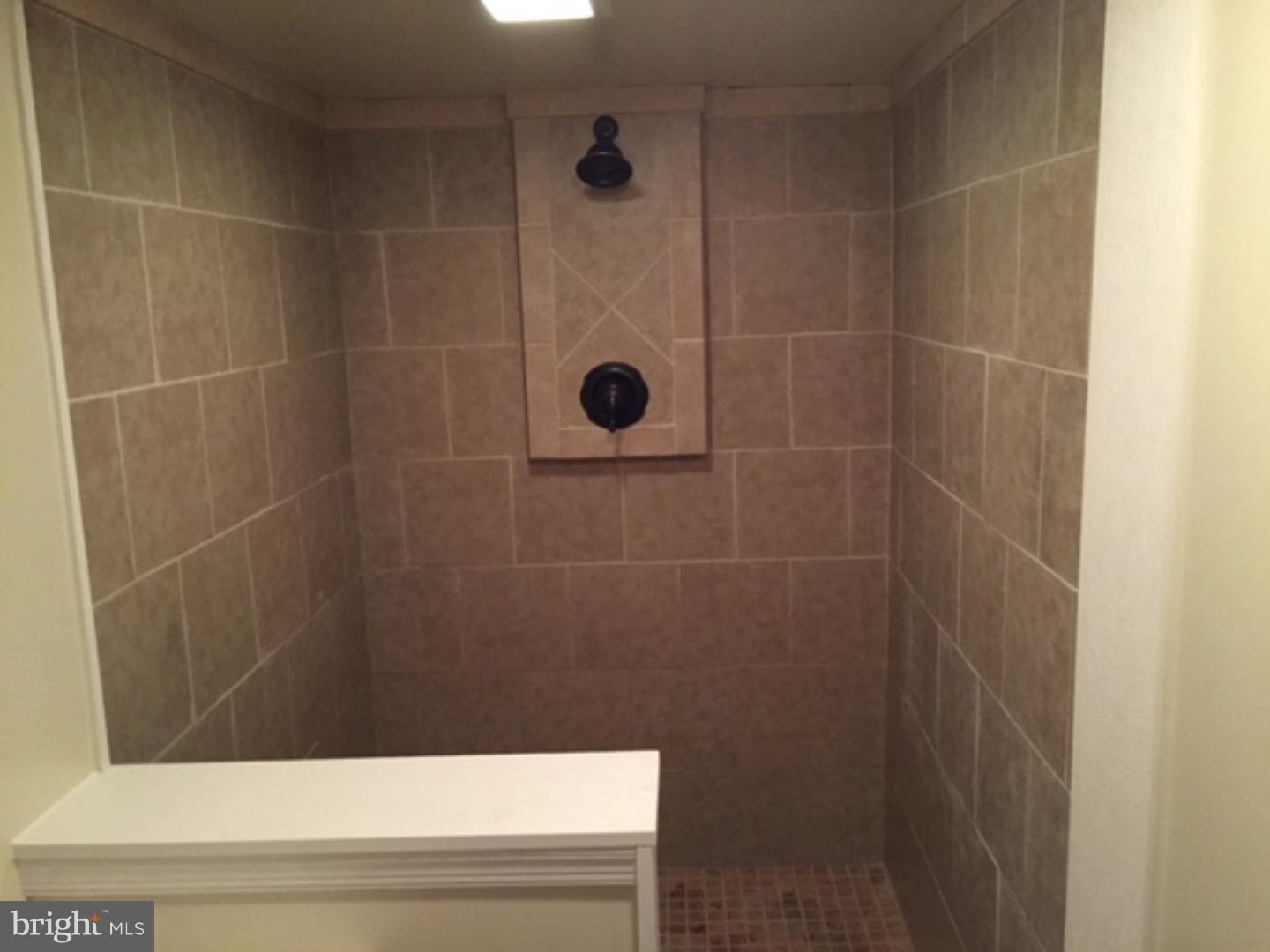 158 Heckman Road Temple, PA 19560 - Photo 6 of 21 Gallery Image 6