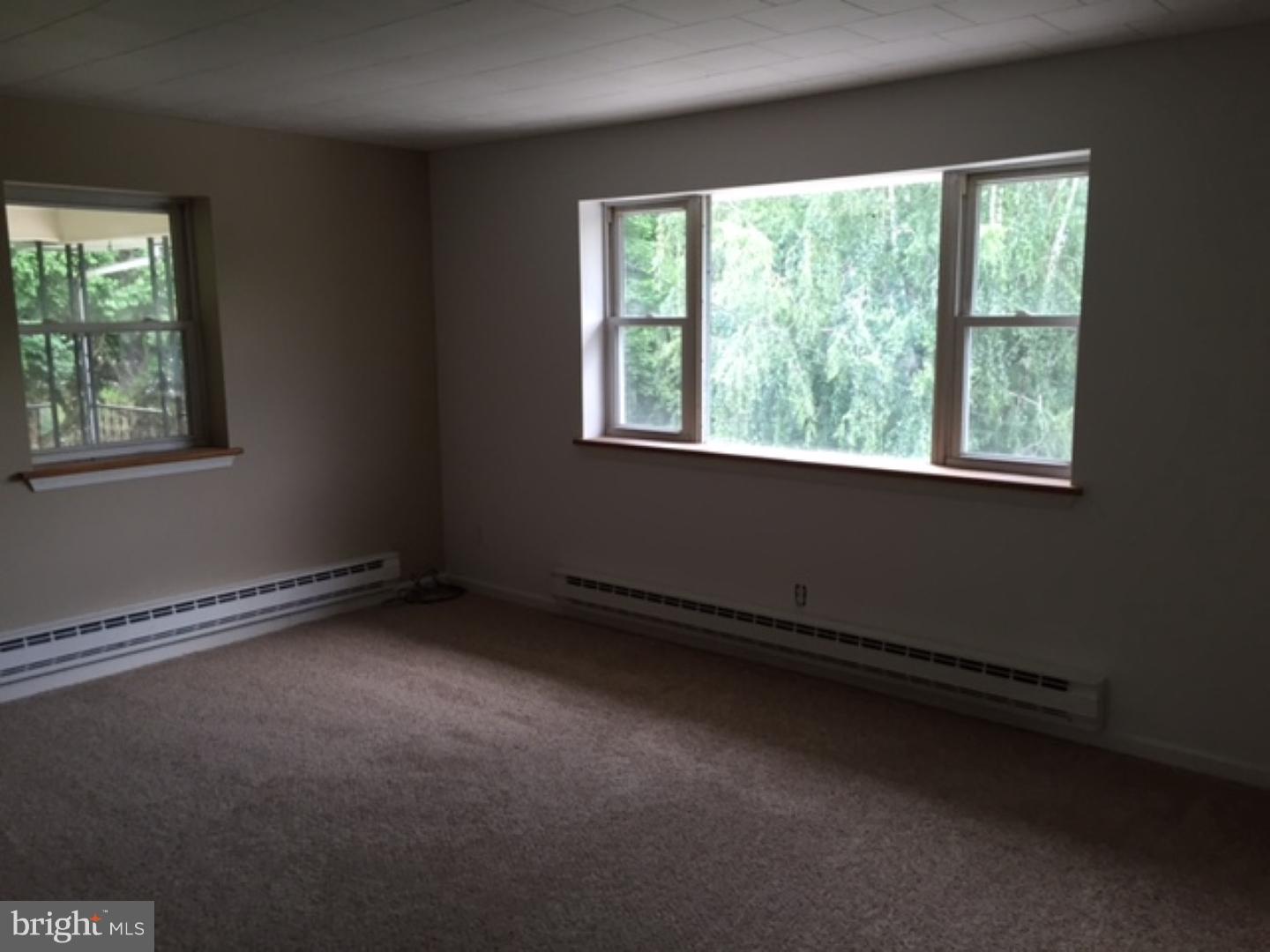 158 Heckman Road Temple, PA 19560 - Photo 10 of 21 Gallery Image 10