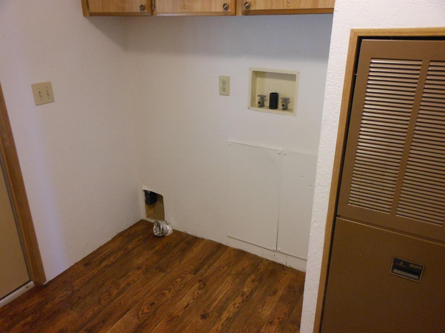 1451 Dry Creek Road Eagle Point, OR 97524 - Photo 10 of 22 Additional Photo