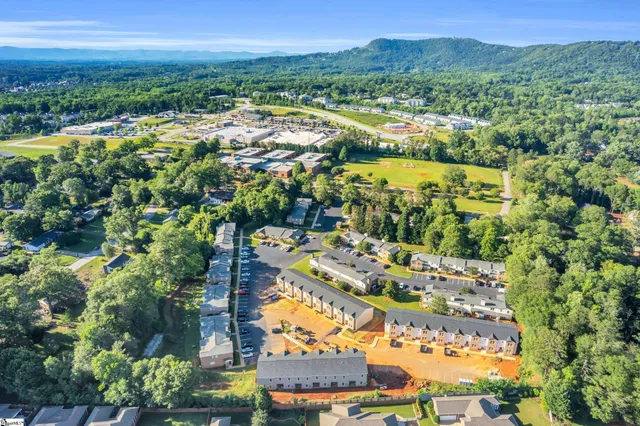 $229,900 | 215 Duncan Chapel Road, Unit 41, Greenville, SC 29617