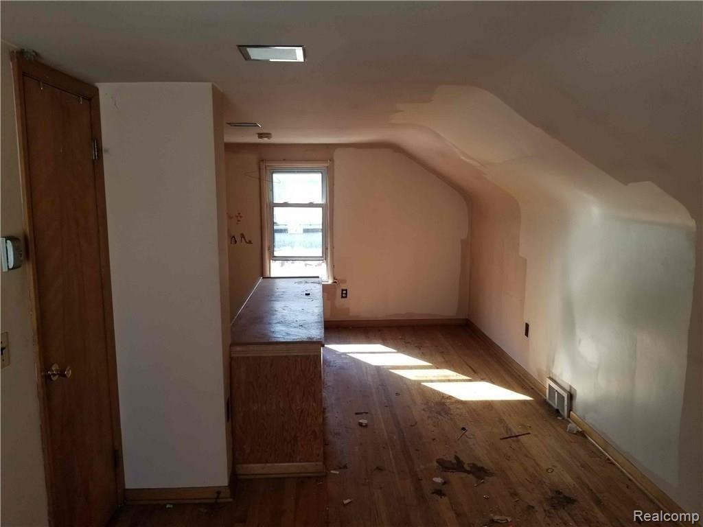 9034 Rutland Street Detroit, MI 48228 - Photo 19 of 23 9034 Rutland18.jpg