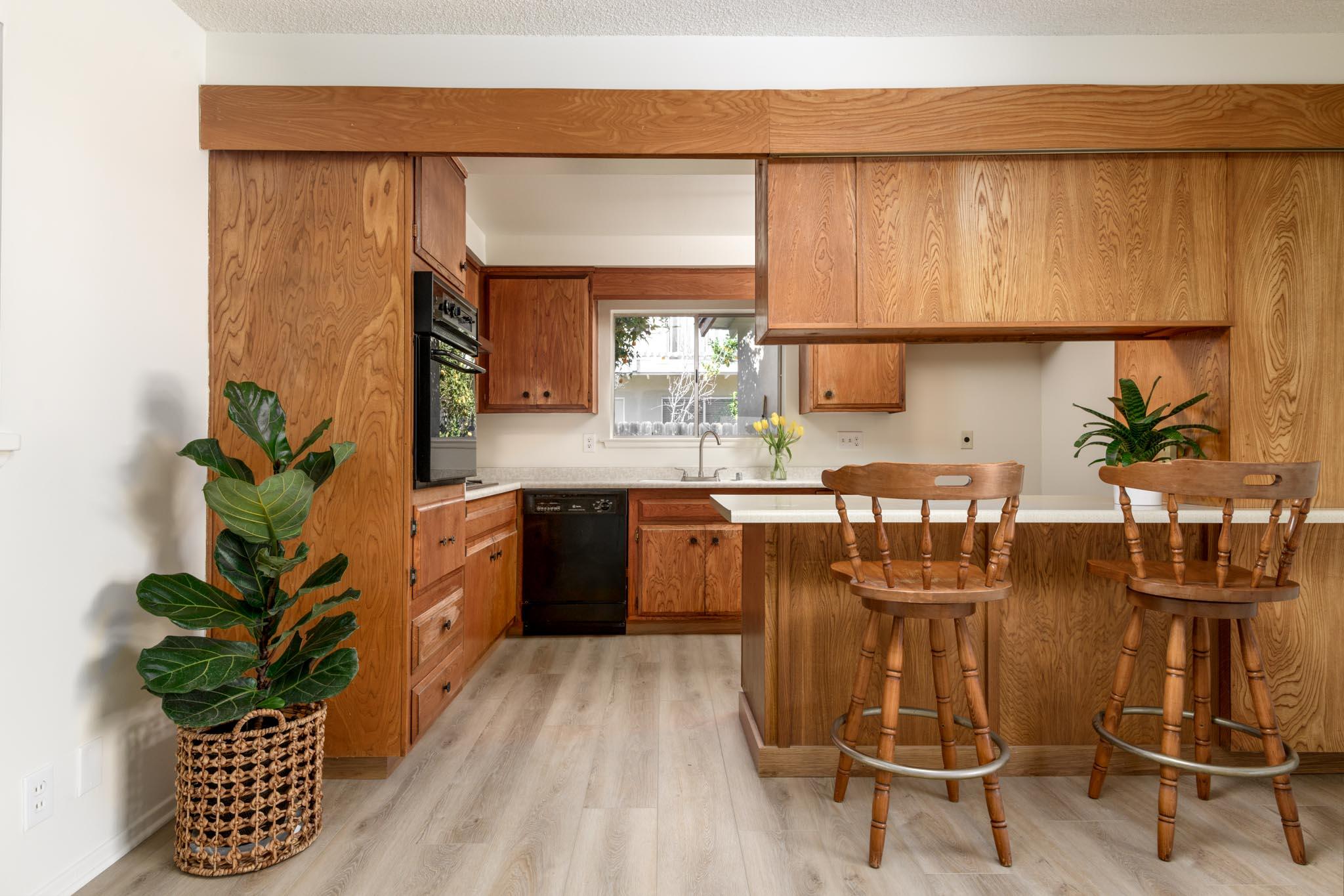 5529 Berkeley Road Goleta, CA 93111 - Photo 9 of 37 KitchenAndBar-2