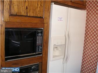 829 Arbor Road Lansdowne, PA 19050 - Photo 4 of 8 Kitchen