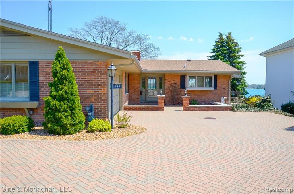 620 North Riverside Avenue St. Clair, MI 48079 - Photo 52 of 53