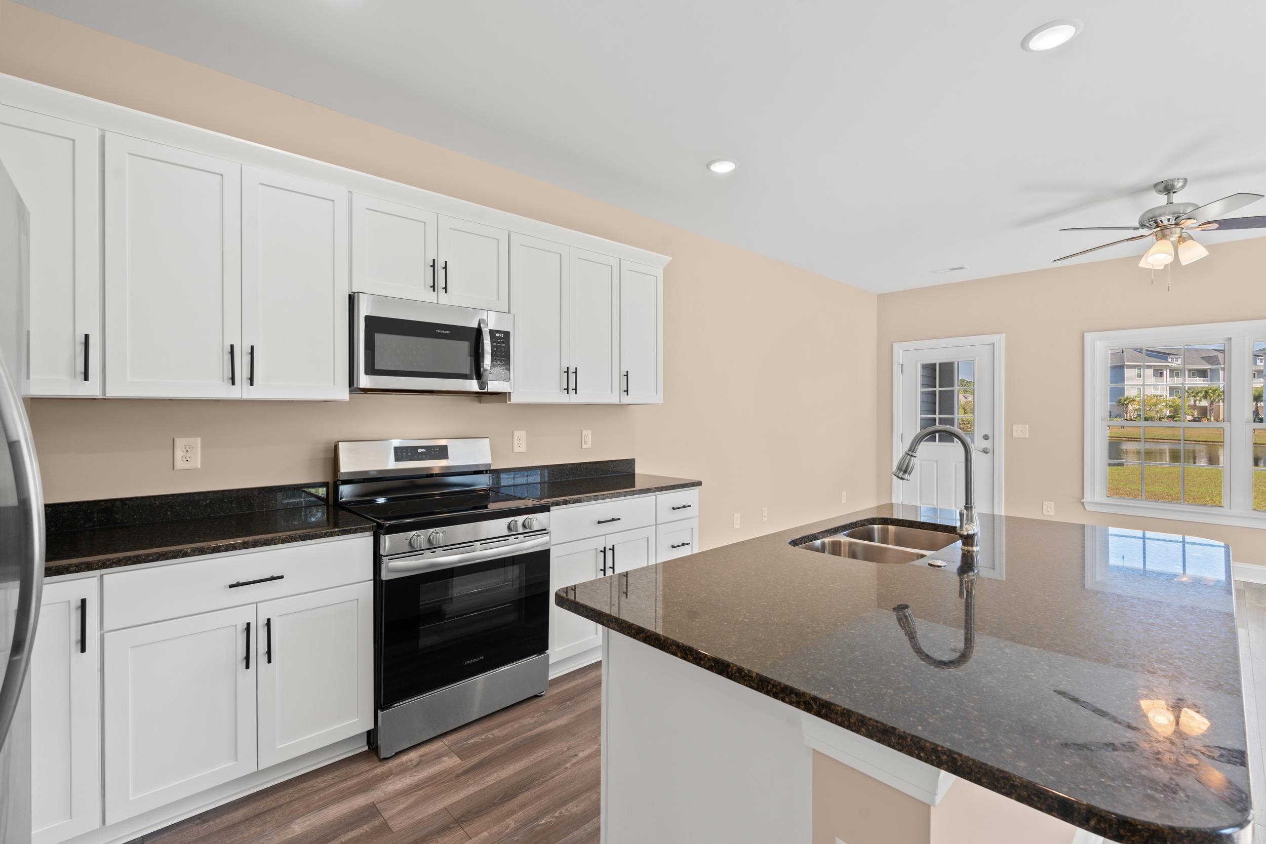 346 Kiskadee Loop, Unit F Conway, SC 29526 - Photo 8 of 23 Gallery Image 8
