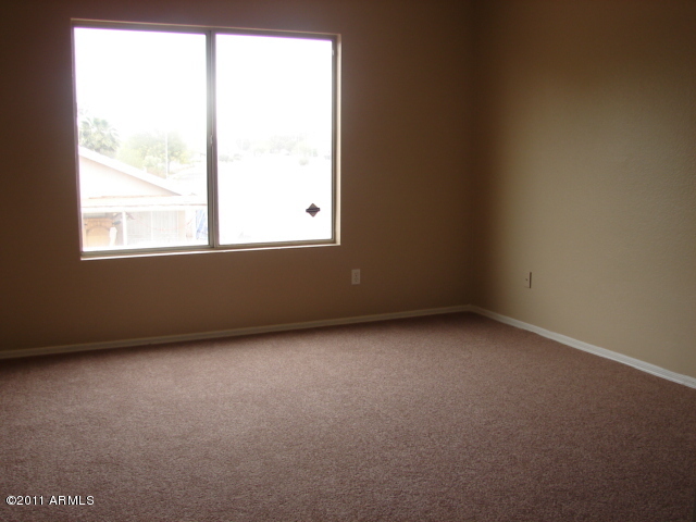 8656 West Granada Road Phoenix, AZ 85037 - Photo 12 of 23 HOME