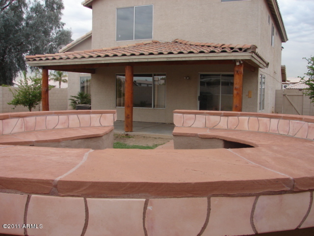 8656 West Granada Road Phoenix, AZ 85037 - Photo 10 of 23 HOME