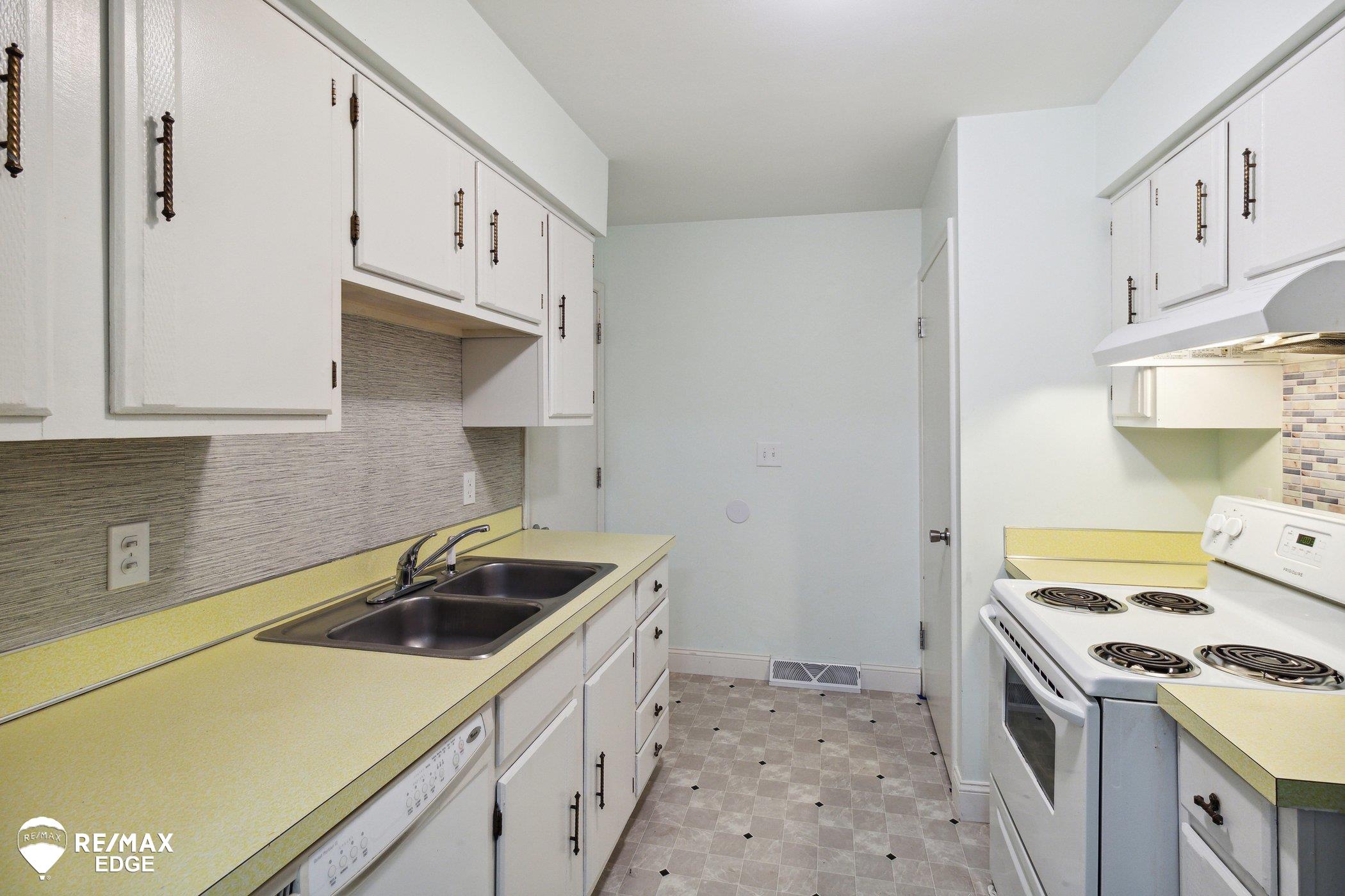 3337 Field Road, Unit A9 Clio, MI 48420 - Photo 21 of 30
