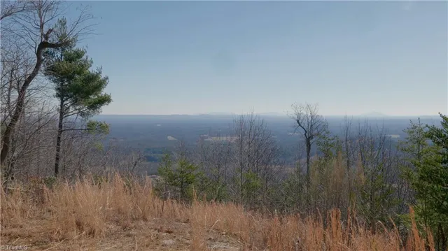 $499,000 | 337 Goat House Road, Lambsburg, VA 24351