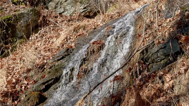 $499,000 | 337 Goat House Road, Lambsburg, VA 24351