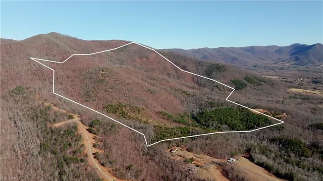 $499,000 | 337 Goat House Road, Lambsburg, VA 24351