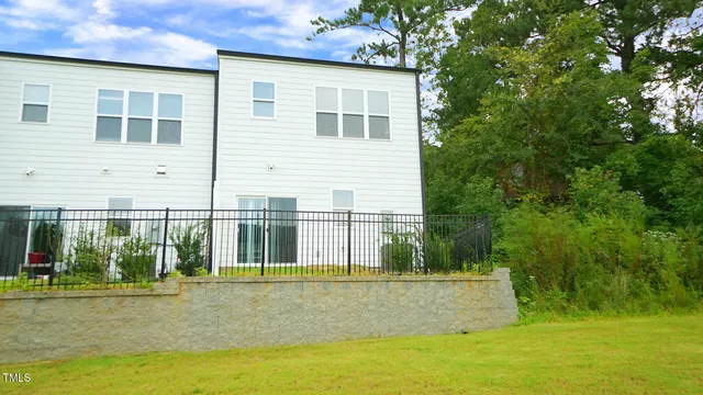 $1,750 | 2026 Arlo Cross Way, Durham, NC 27704