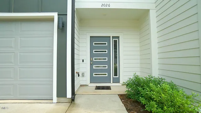 $1,750 | 2026 Arlo Cross Way, Durham, NC 27704