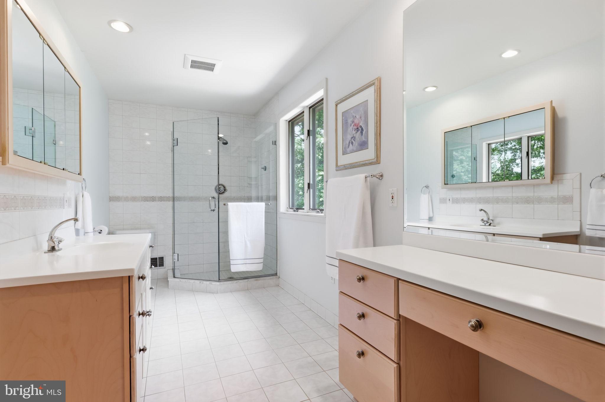 1471 Cortez Road Blue Bell, PA 19422 - Photo 27 of 54 Primary Bathroom - two Vanities