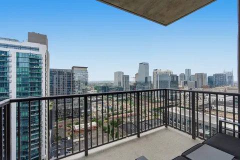$559,000 | 1212 Demonbreun Street, Unit 2003, Nashville, TN 37203