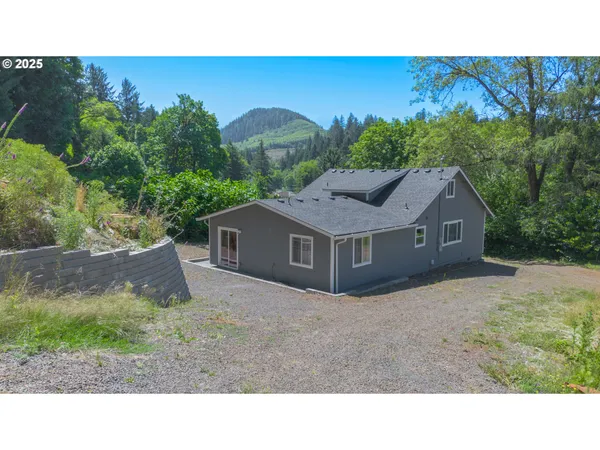 $420,000 | 31165 Highway 22, Hebo, OR 97122