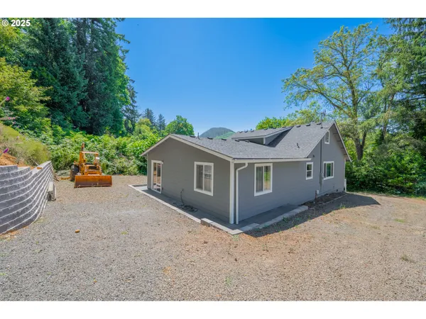 $420,000 | 31165 Highway 22, Hebo, OR 97122