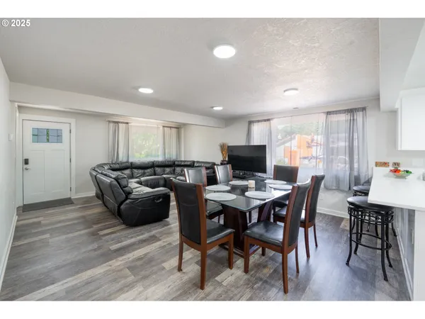 $420,000 | 31165 Highway 22, Hebo, OR 97122