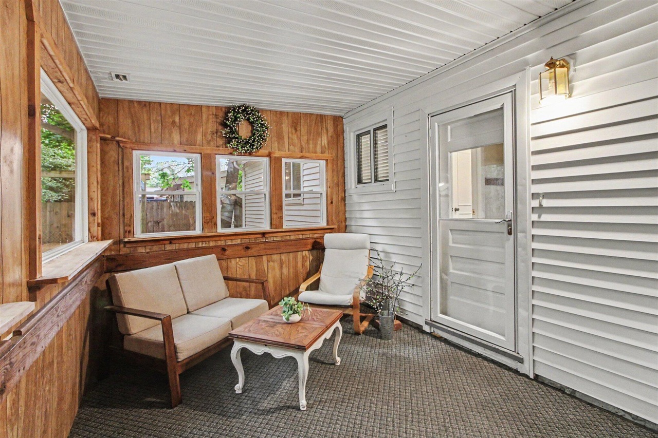 2727 Hampshire Road Ann Arbor, MI 48104 - Photo 26 of 46
